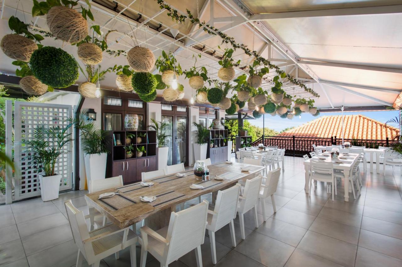 The Capital Zimbali Hotell Ballito Eksteriør bilde The restaurant