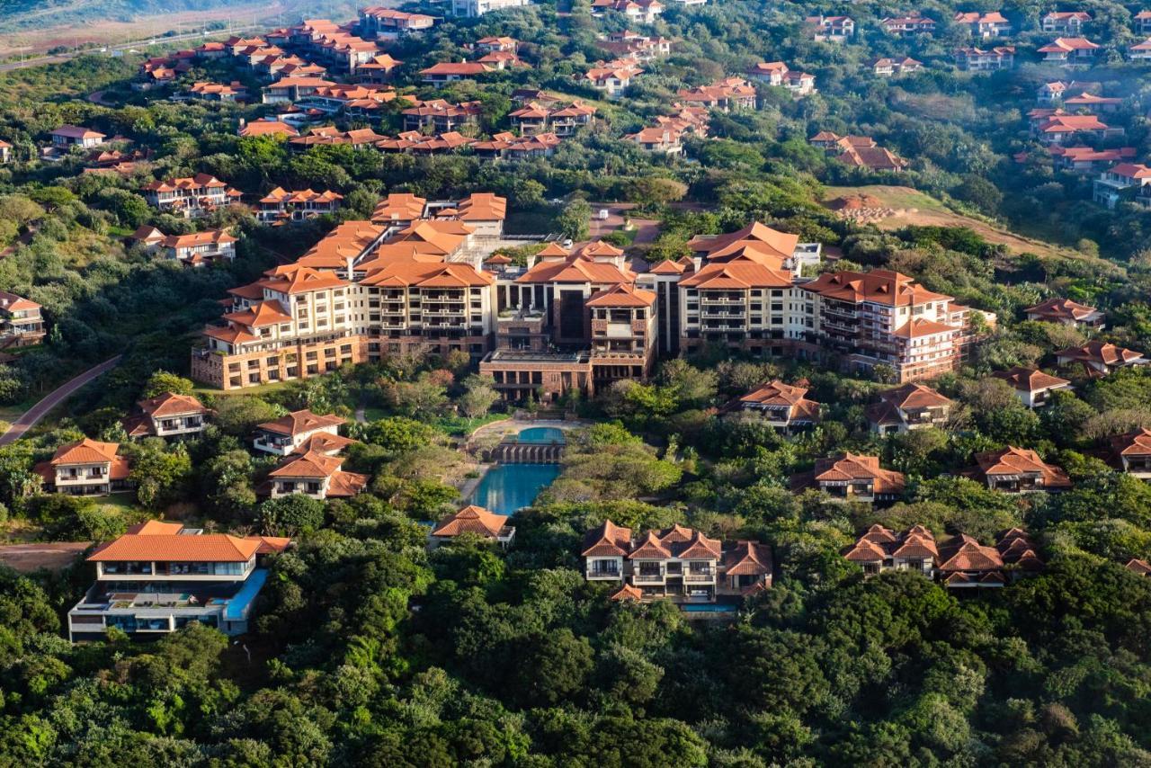 The Capital Zimbali Hotell Ballito Eksteriør bilde The Banyan Tree Hotel in Phuket, Thailand