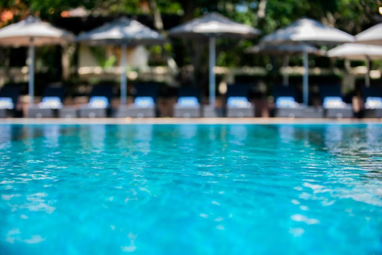 The Capital Zimbali Hotell Ballito Eksteriør bilde The pool at the hotel